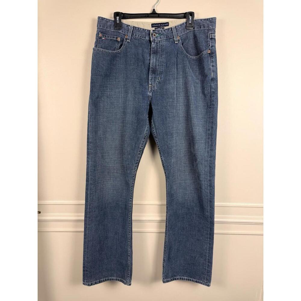 Tommy Hilfiger Freedom Fit 34x32 Men's Blue Denim Straight Jeans